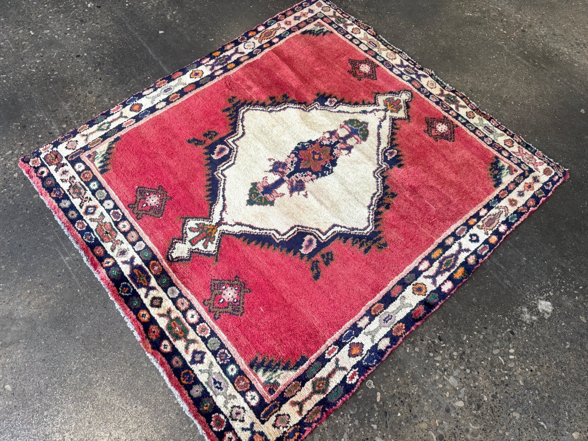 Persian Hamadan Rug | 3' 5" x 3' 9"