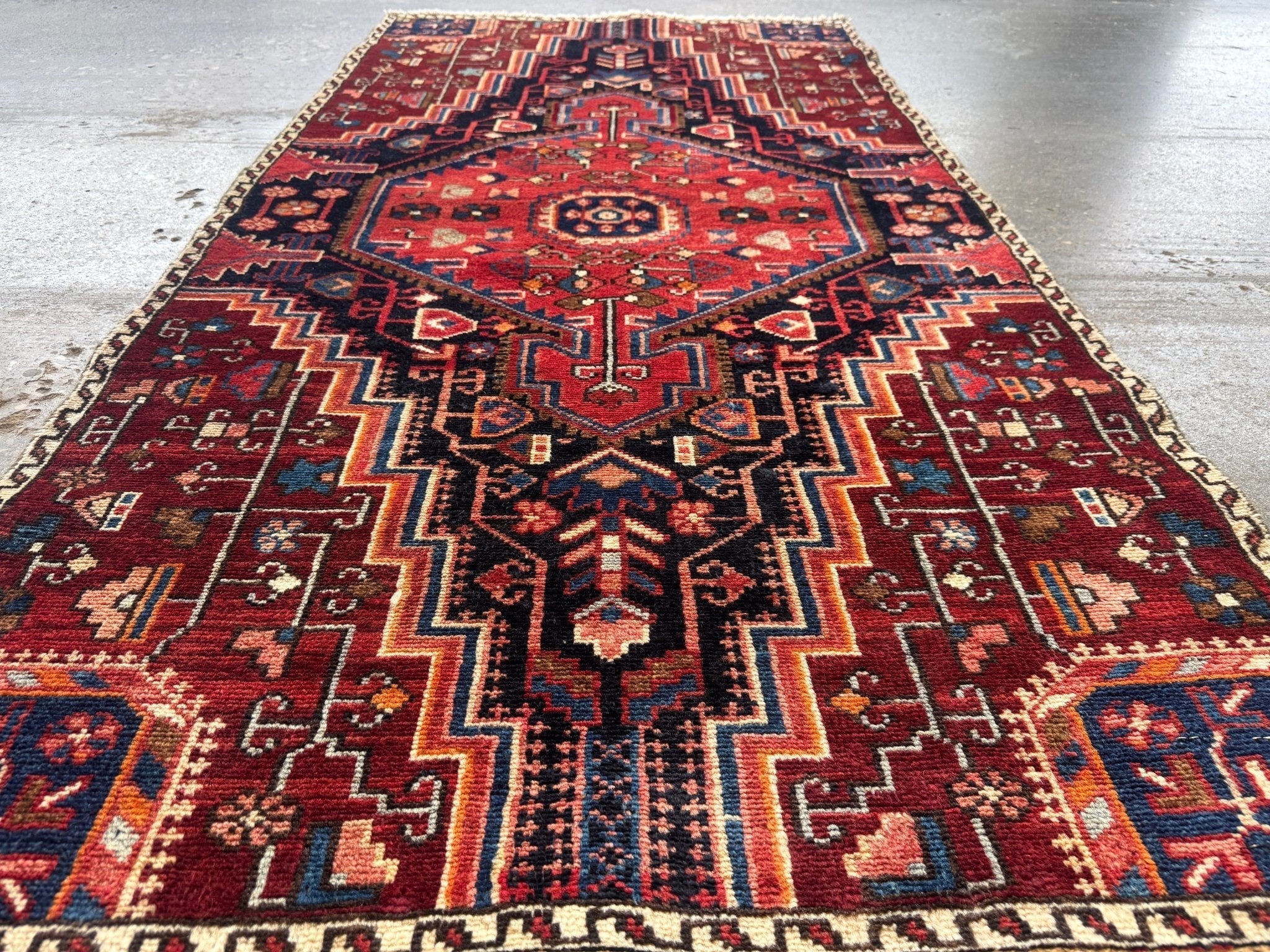 Persian Tuyserkan Rug | 2' 8" x 5' 1"