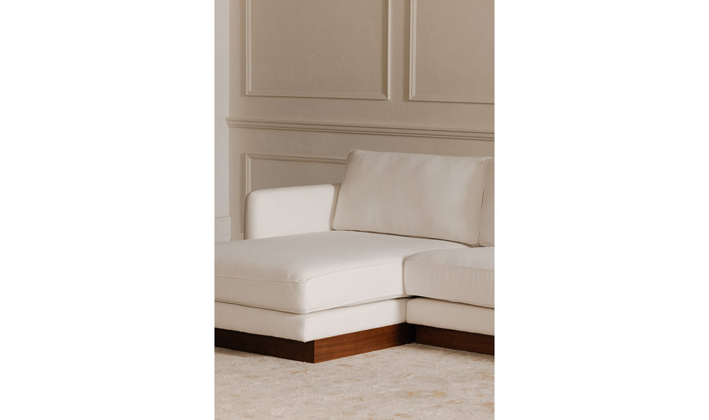 Villa Francisca Sectional